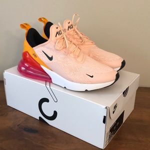 Nike Womens Air Max 270